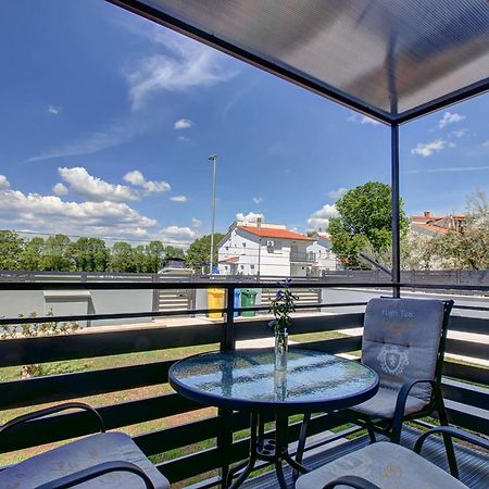 Lovely Apartments In Valbandon ฟาชานา ภายนอก รูปภาพ
