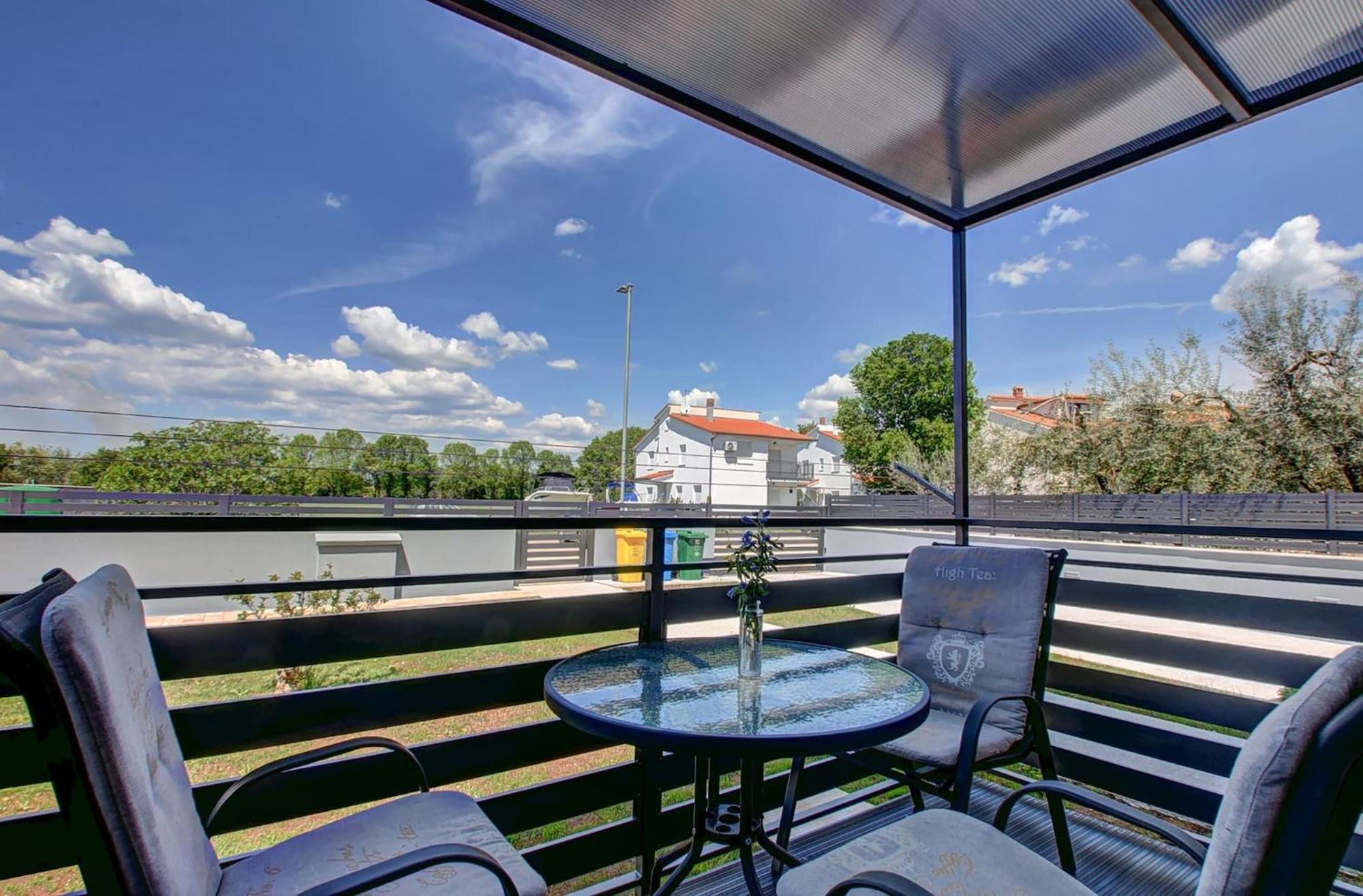 Lovely Apartments In Valbandon ฟาชานา ภายนอก รูปภาพ